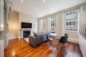 Superb One Bedroom Apartment in Soho